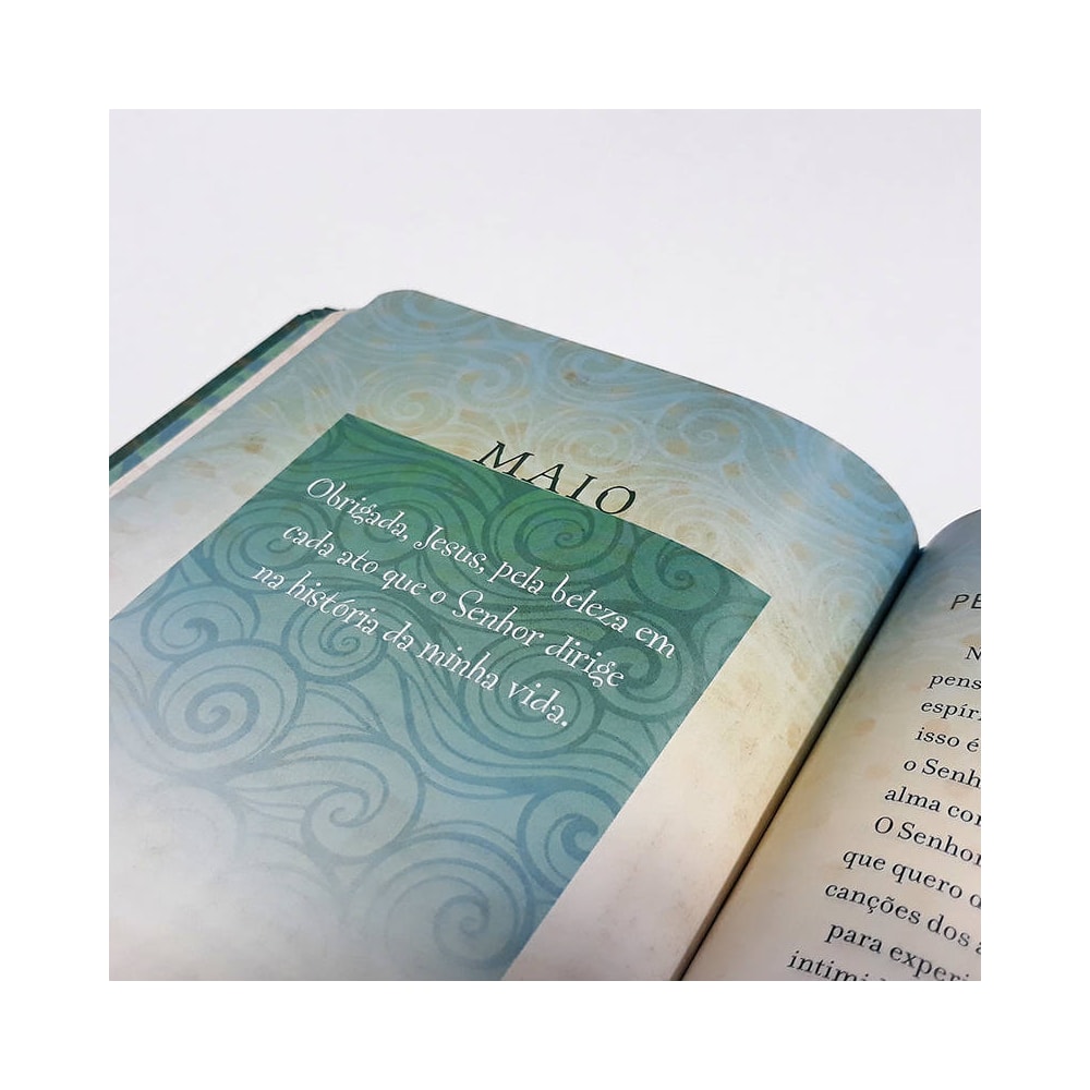 Devocional Obrigada Jesus | Marie Chapian | Capa Dura Luxo