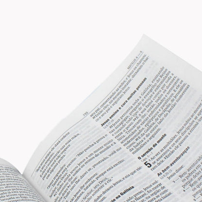 Bíblia Sagrada Eis-me Aqui Envia-me | NAA | Letra Normal | Capa Dura