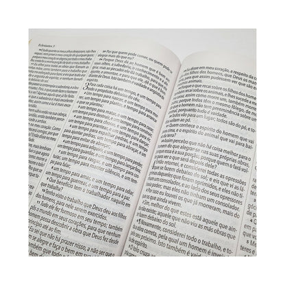 Bíblia Sagrada King James 1611 Listrada Coração | BKJ | Letra Normal | Capa Dura
