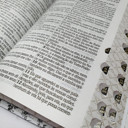 Bíblia Sagrada Harpa Avivada e Corinhos  | ARC | Letra Hipergigante | Índice |  Luxo Vinho