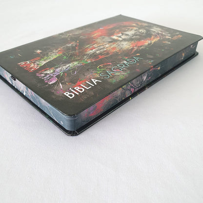 Bíblia Slim Leão Grafite | NVI | Letra Normal | Capa Dura