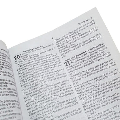Bíblia Sagrada com Harpa Avivada e Corinhos Maranata | ARC | Letra Gigante | Capa Dura