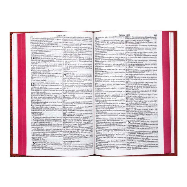 Bíblia Sagrada Slim Flores Hibisco | KJA | Letra Normal | Capa Dura