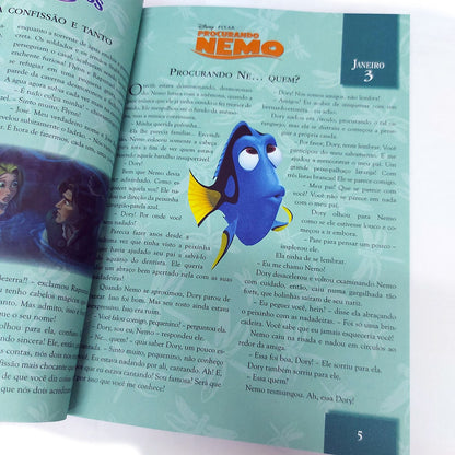 365 Histórias para dormir Disney | Volume 3 | Capa que Brilha no escuro
