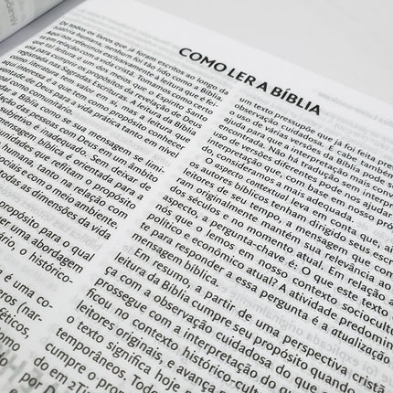 Comentário Bíblico Latino-Americano | C René Padilla