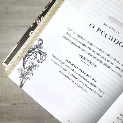 Devocional dos Clássicos | Vol.1 | Capa Dura Ornamentos