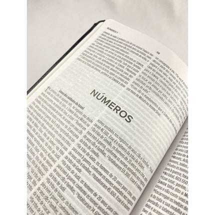 Bíblia Sagrada Slim | NVT | Letra Normal | Capa Marrom