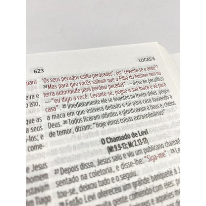 Bíblia Sagrada Leão de Judah | NVI | Letra Normal | Flexível Soft Touch
