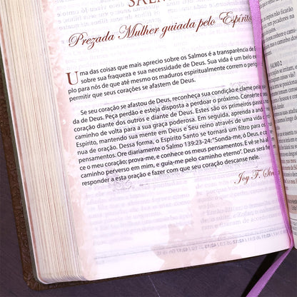 Bíblia de Estudo para Mulheres | BKJ 1611 | Letra normal | Capa Luxo Marrom
