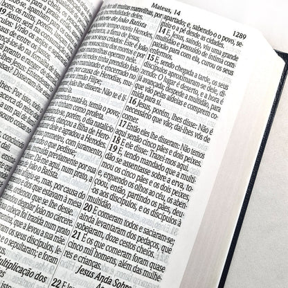 Bíblia Sagrada Letra Jumbo | ARC | Capa Dura Clássica Azul