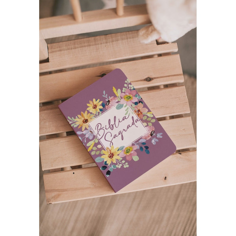Bíblia Sagrada Primavera Alegre | NVT | Letra Normal | Flexível Soft Touch
