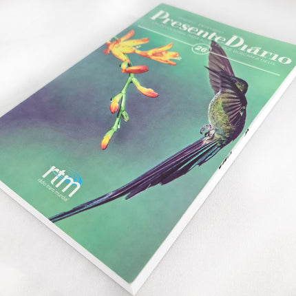 Presente Diário 26 Tradicional | Letra Normal | Capa Feminino 2023