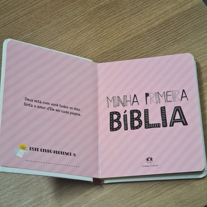 Minha Primeira Bíblia para Meninas | Capa almofadada | Ciranda Cultutral