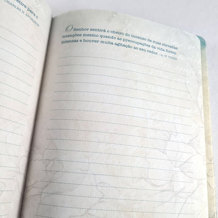 Inspirações de Fé | C H Spurgeon A W Tozer Oswald Chambers e Corrie ten Boom
