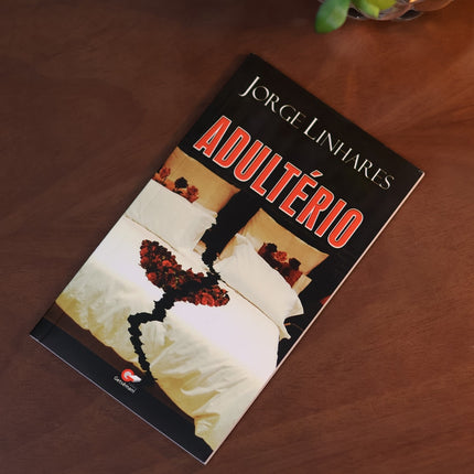 Adultério | Jorge Linhares | Capa Brochura