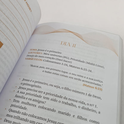 Devocional Propósito | 40 Dias Conhecendo Jesus | Patrícia Pimentell