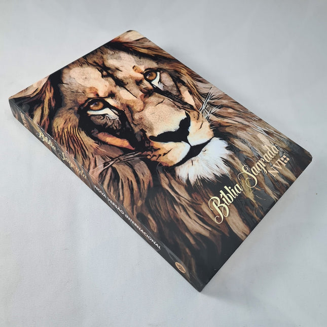 Bíblia Sagrada Leão Marrom| NVI | Capa Soft Touch