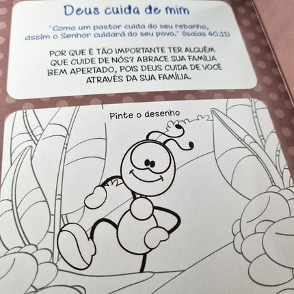 Deus está Comigo | Um Livro para Pintar com Água | Smilinguido