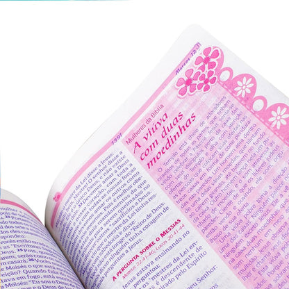 Bíblia Sagrada Entre Meninas e Deus | NTLH | Letra Normal | Capa Luxo Rostos