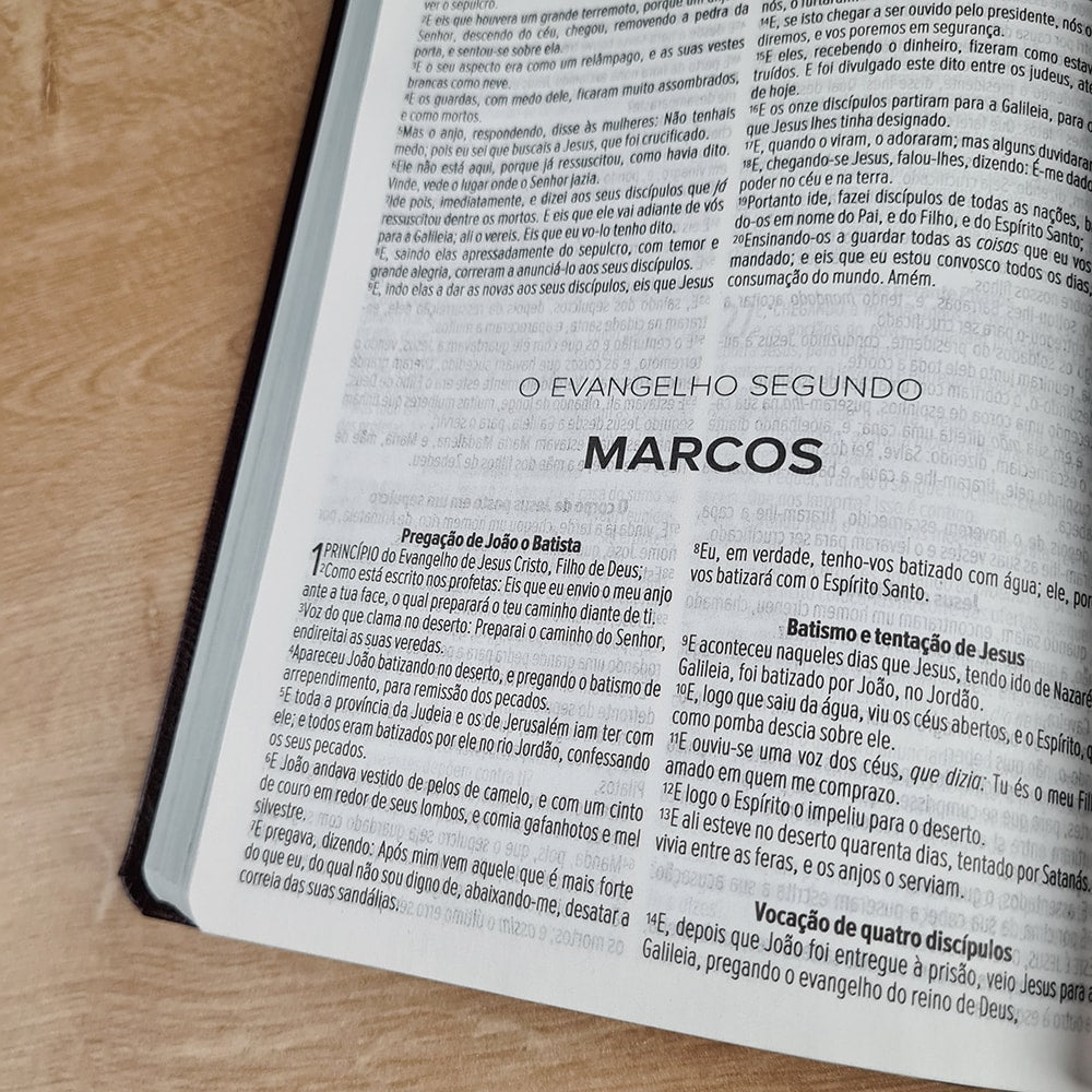 Bíblia Sagrada Cruz Vinho | ACF | Letra Maior | Capa Luxo