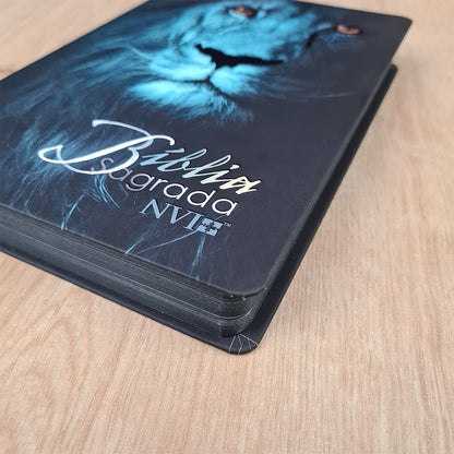 Bíblia Sagrada Leão Azul | NVI | Letra Normal | Capa Dura