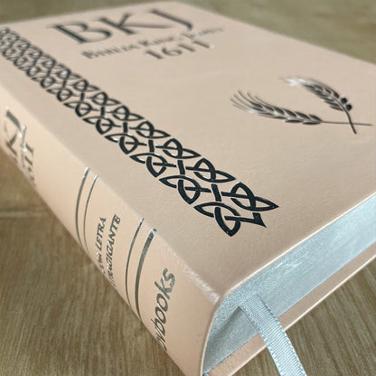 Bíblia King James 1611 | Letra Ultragigante | Capa Luxo Rose