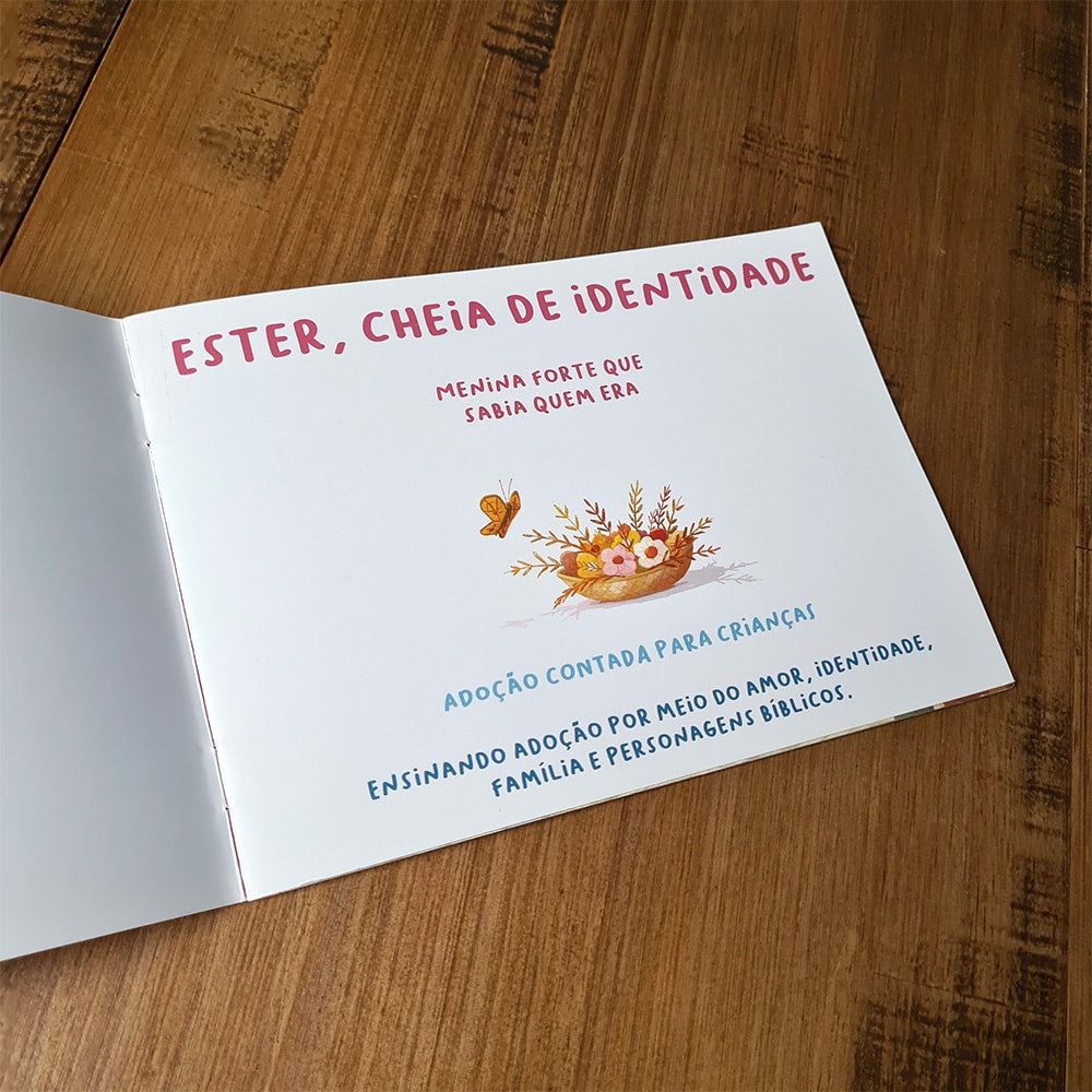 Ester Cheia de Identidade | Thais R Croitor
