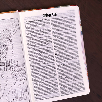 Bíblia Sagrada Flores | NTLH | Letra Normal | Capa Dura Ilustrada