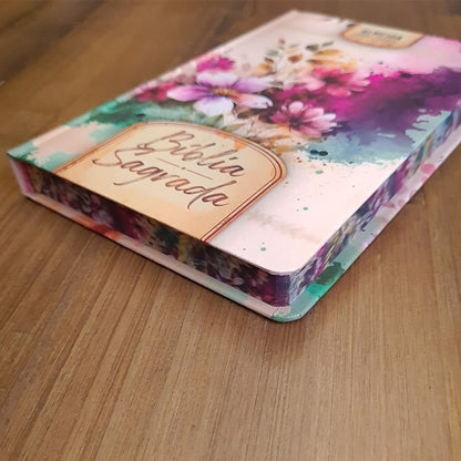 Bíblia Sagrada Slim | Harpa e Corinhos | ARC | Letra Normal | Capa Dura Flores e Folhas