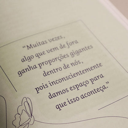 Autêntica | Michelle Rostirola