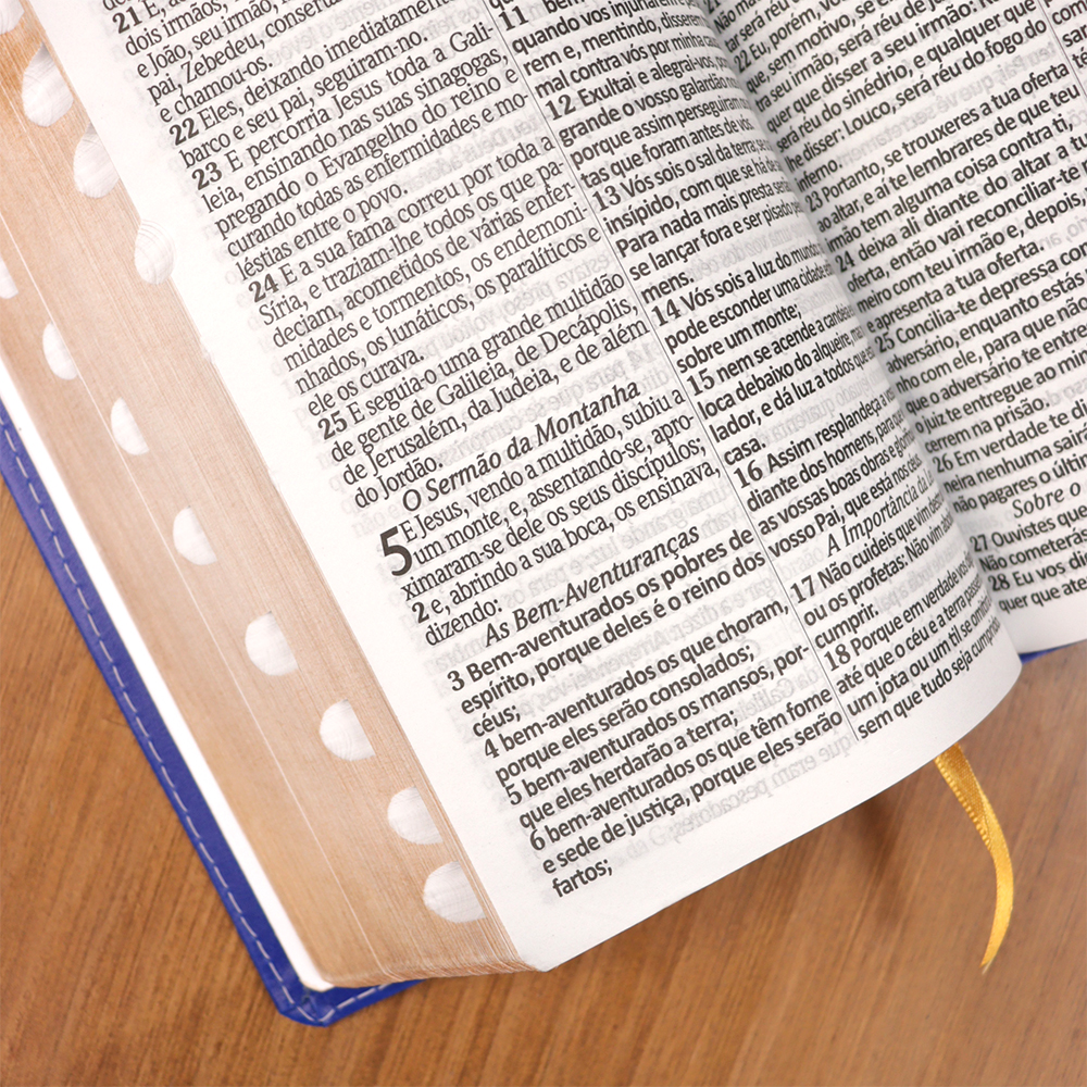 Bíblia Sagrada | ARC | Letra Hipergigante | Capa Luxo Azul | Harpa Avivada e Corinhos | Harpa Avivada e Corinhos