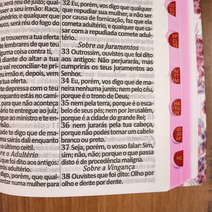 Bíblia Sagrada | ARC | Letra Hipergigante | Capa Luxo Bicolor Lilás | Harpa Avivada e Corinhos
