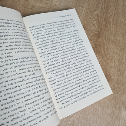 Devocional Viva de Forma Extraordinária | Ágatha Cristian Heap