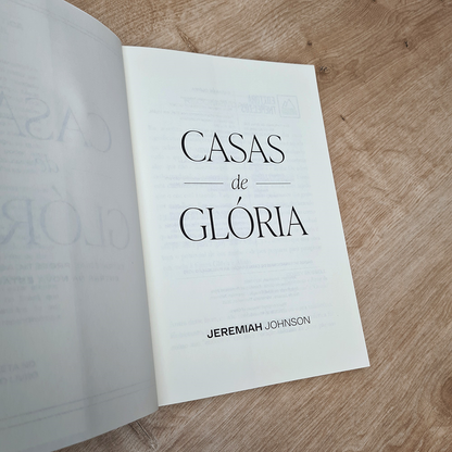 Casas de Glória | Jeremiah Johnson
