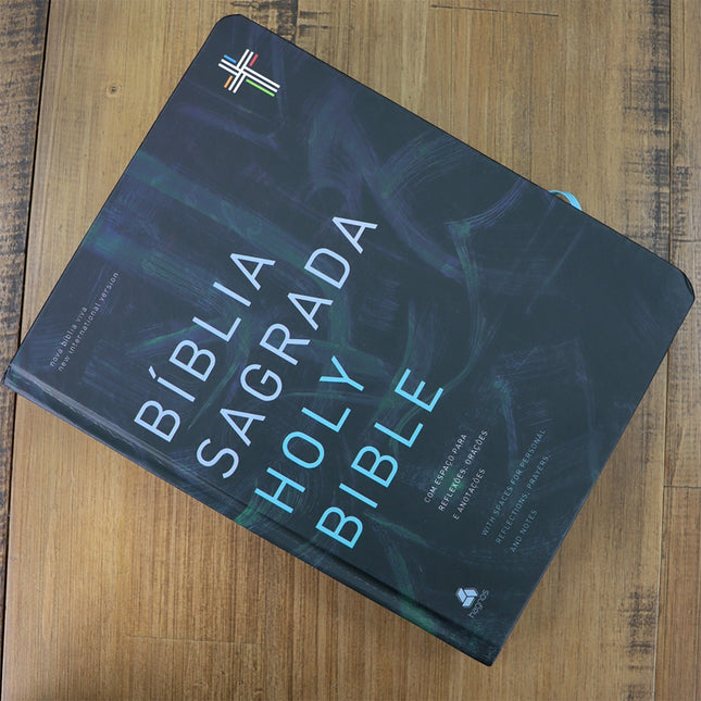 Bíblia Sagrada Holy Biblie Creation | Bilíngue Português E Inglês | Nova Versão Internacional