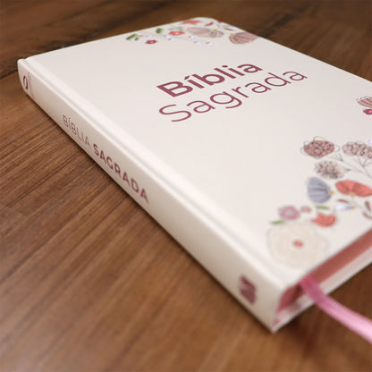 Bíblia Sagrada Flores Creme | NAA | Letra Normal | Capa Dura