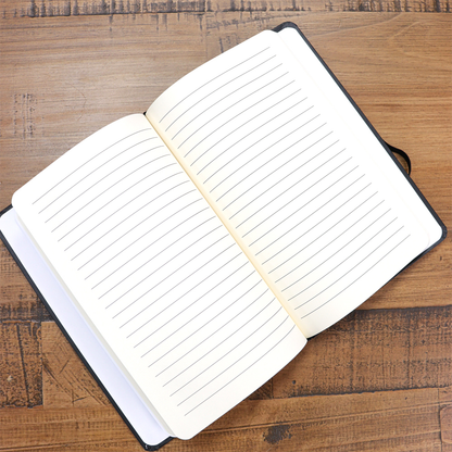 Caderno Moleskine | Com Pauta | Jesus is King