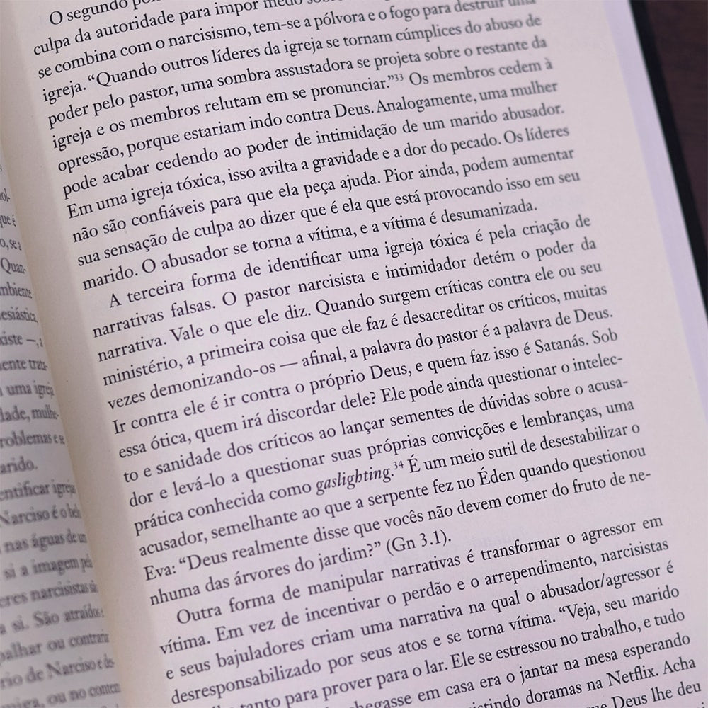 Igrejas que Calam Mulheres | Yago Martins