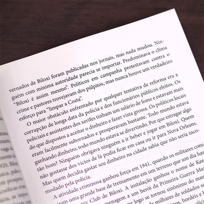 Em Lados Opostos | 
John Grisham
