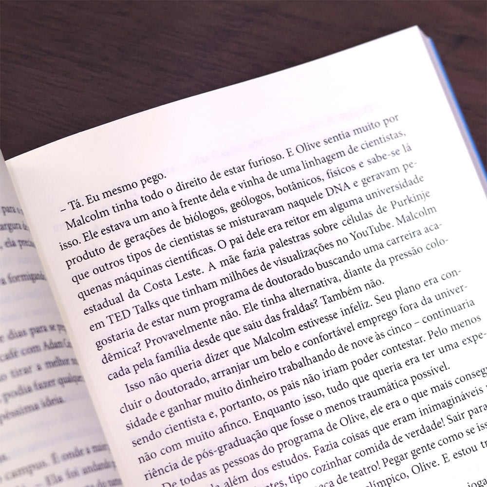 A Hipótese do Amor | 
Ali Hazelwood