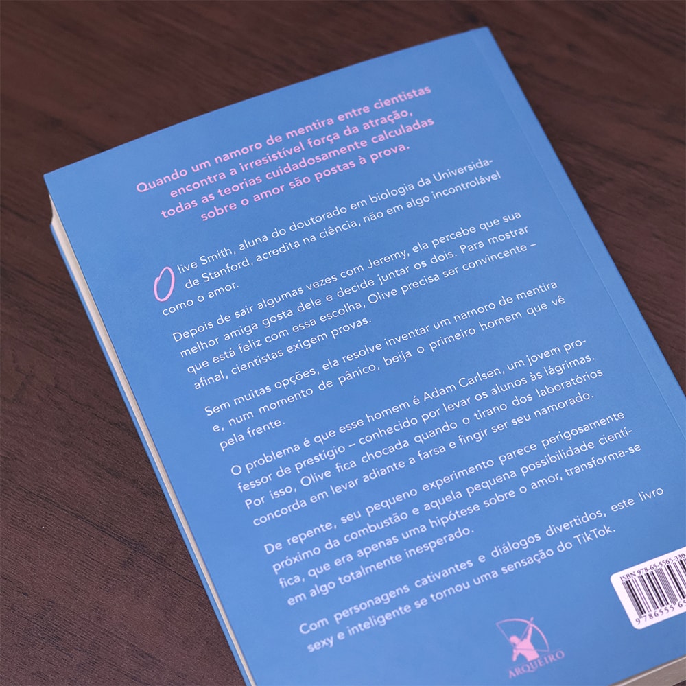 A Hipótese do Amor | 
Ali Hazelwood