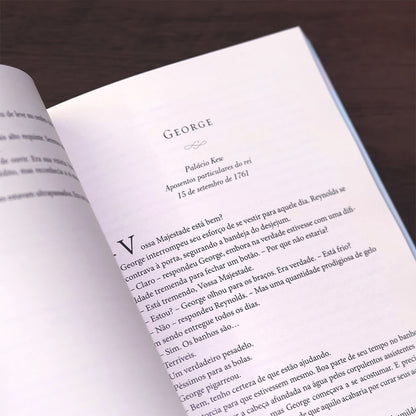 Rainha Charlotte
 | Julia Quinn