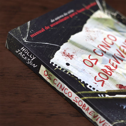Os Cinco Sobreviventes
 | Holly Jackson