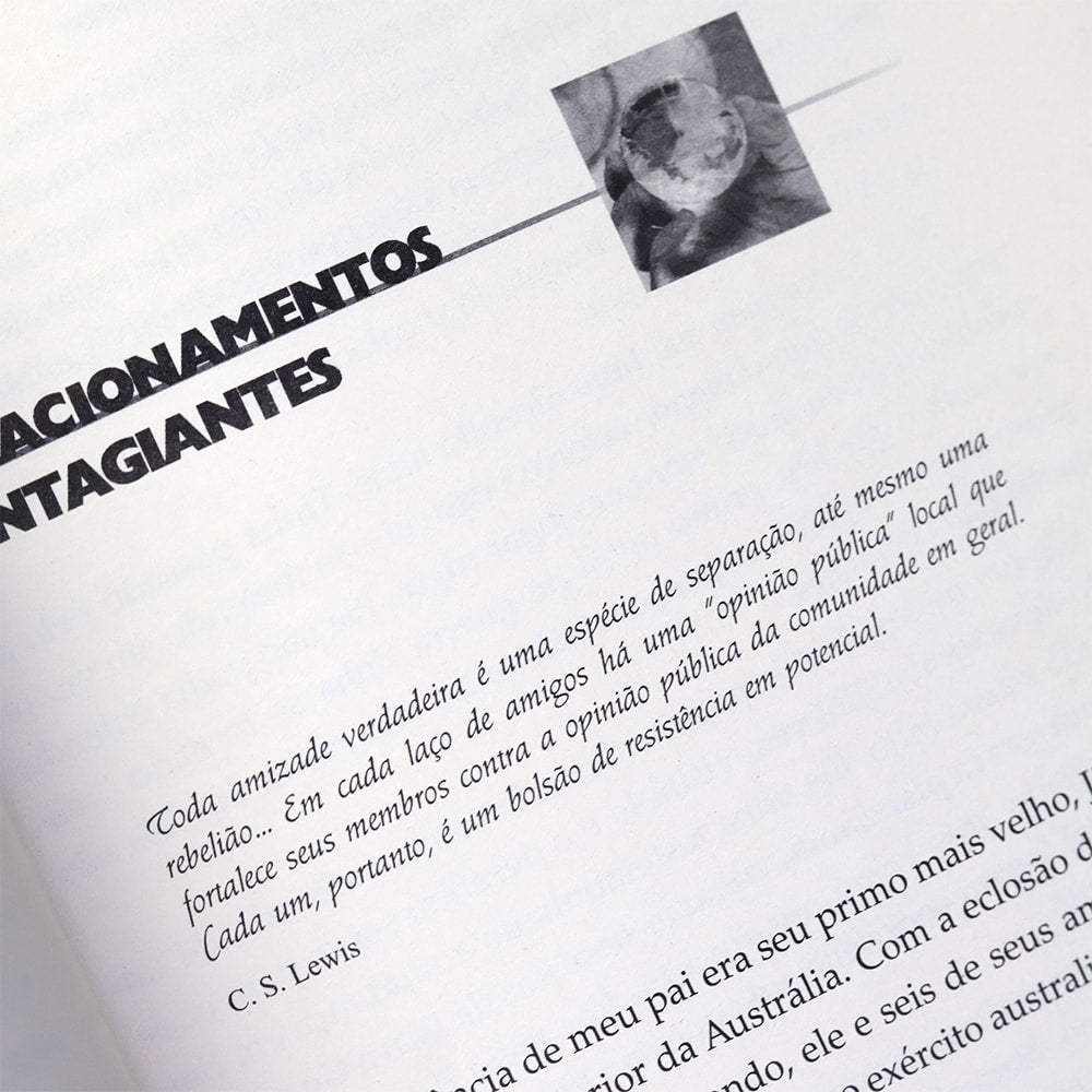 Movimentos Que Mudam O Mundo
 | Steve Addison