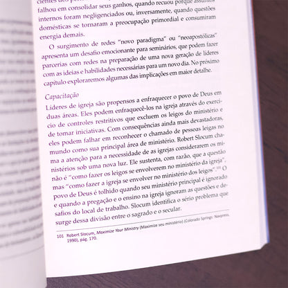 Para Onde Vai a Igreja | 
Eddie Gibbs
