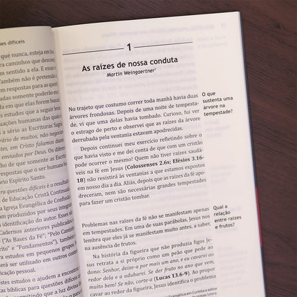 Saia Justa
 | Edson Almeida