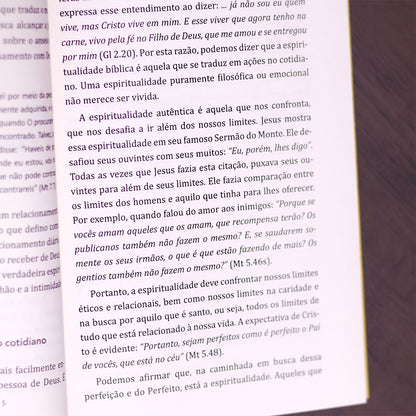 O Caminho Bíblico da Espiritualidade Cristã
 | José Carlos Pezini e Luis Alexandre R Branco