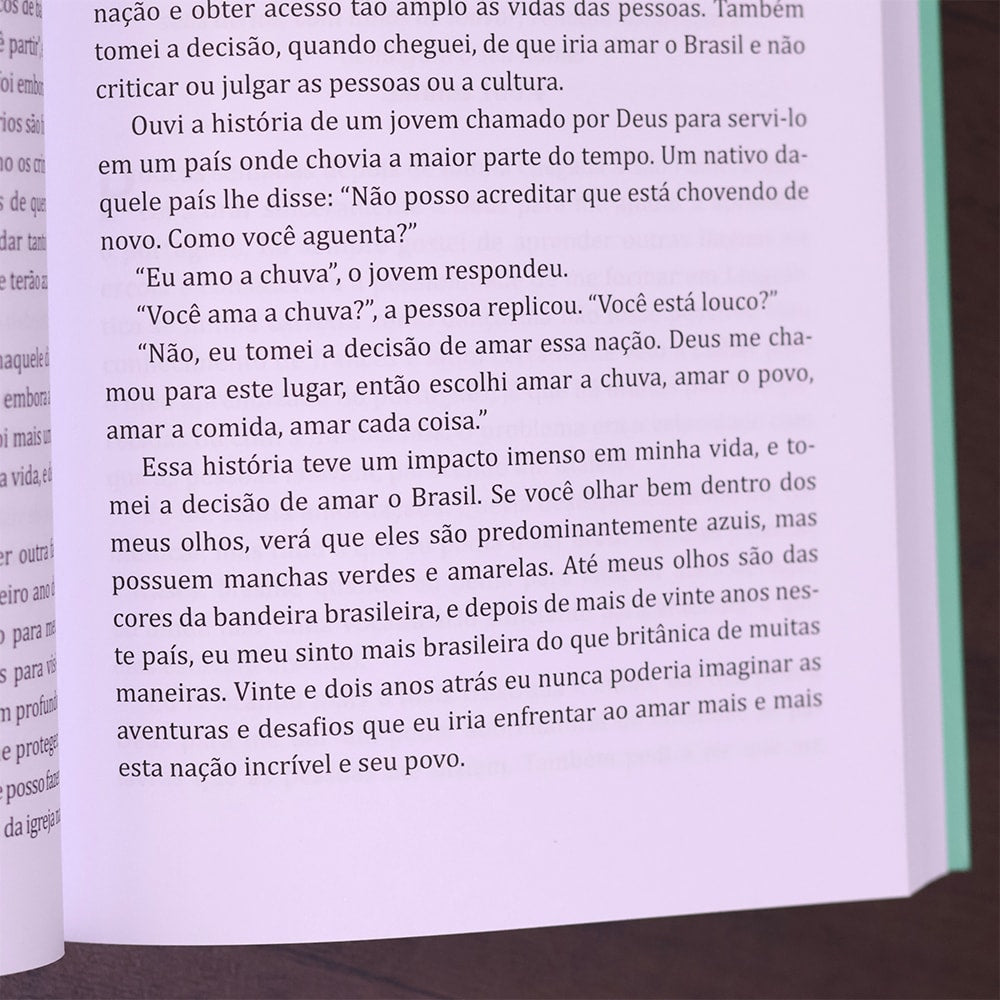 Do Palco para a Prisão | 
Cally Magalhães