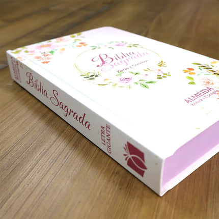Bíblia Floral Rosa | ARC | Letra Gigante | Capa Dura | Harpa Avivada e Corinhos