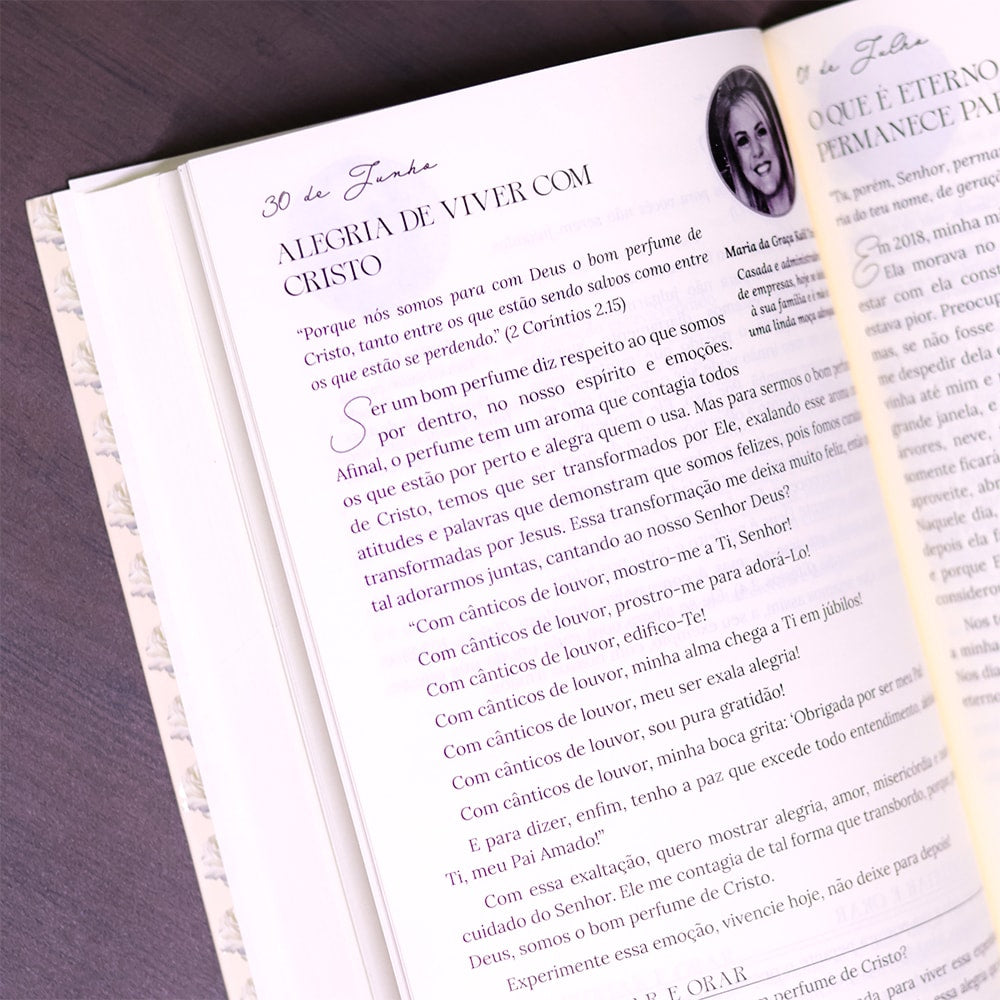 Devocional Wonders | 50 Mulheres 1 Só Espírito